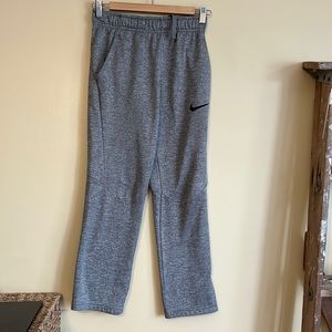 Nike Boys dry fit elastic waist grey track pants size large